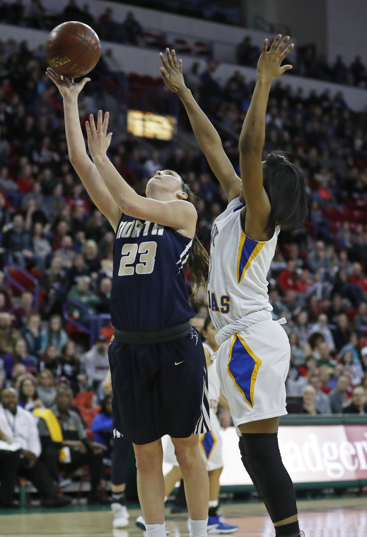 WIAA DIV 1 Girls Basketball